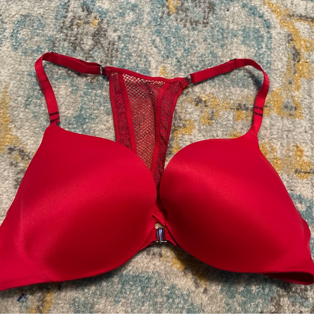 Victoria Secret So Obsessed race back push up bra, size 36C